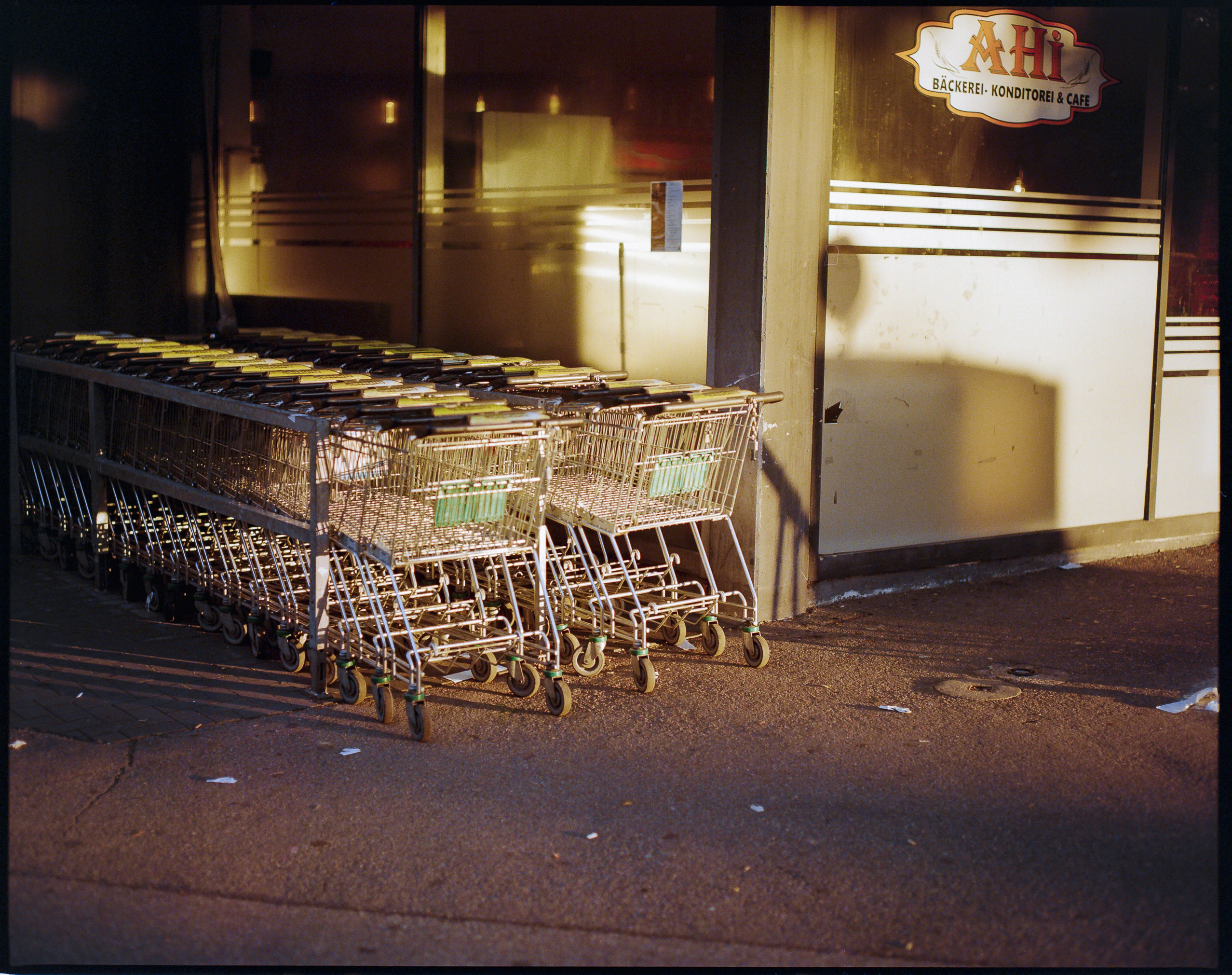 Large format and medium format photography by Tobias Leipnitz in Ingolstadt. Shot on Arca Swiss F-Metric and Pentax 67. Kodak Portra 160 and Kodak Portra 400.  tobias leipnitz_Ingolstadt medium format camera pentax67 large format arca swiss 6
