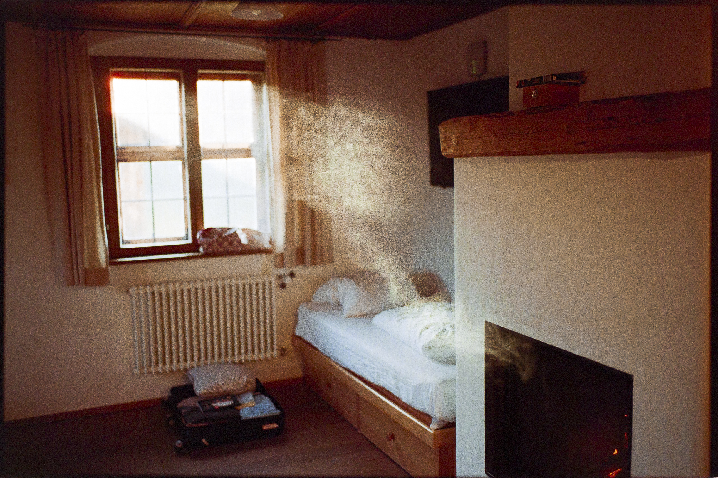 Analog photography diary – personal observations and collected moments by Tobias Leipnitz. Shot on large and medium formt. Leica - Hasselblad - Linhof - Arca Swiss. Tobias Leipnitz LeicaM6 Photography 6