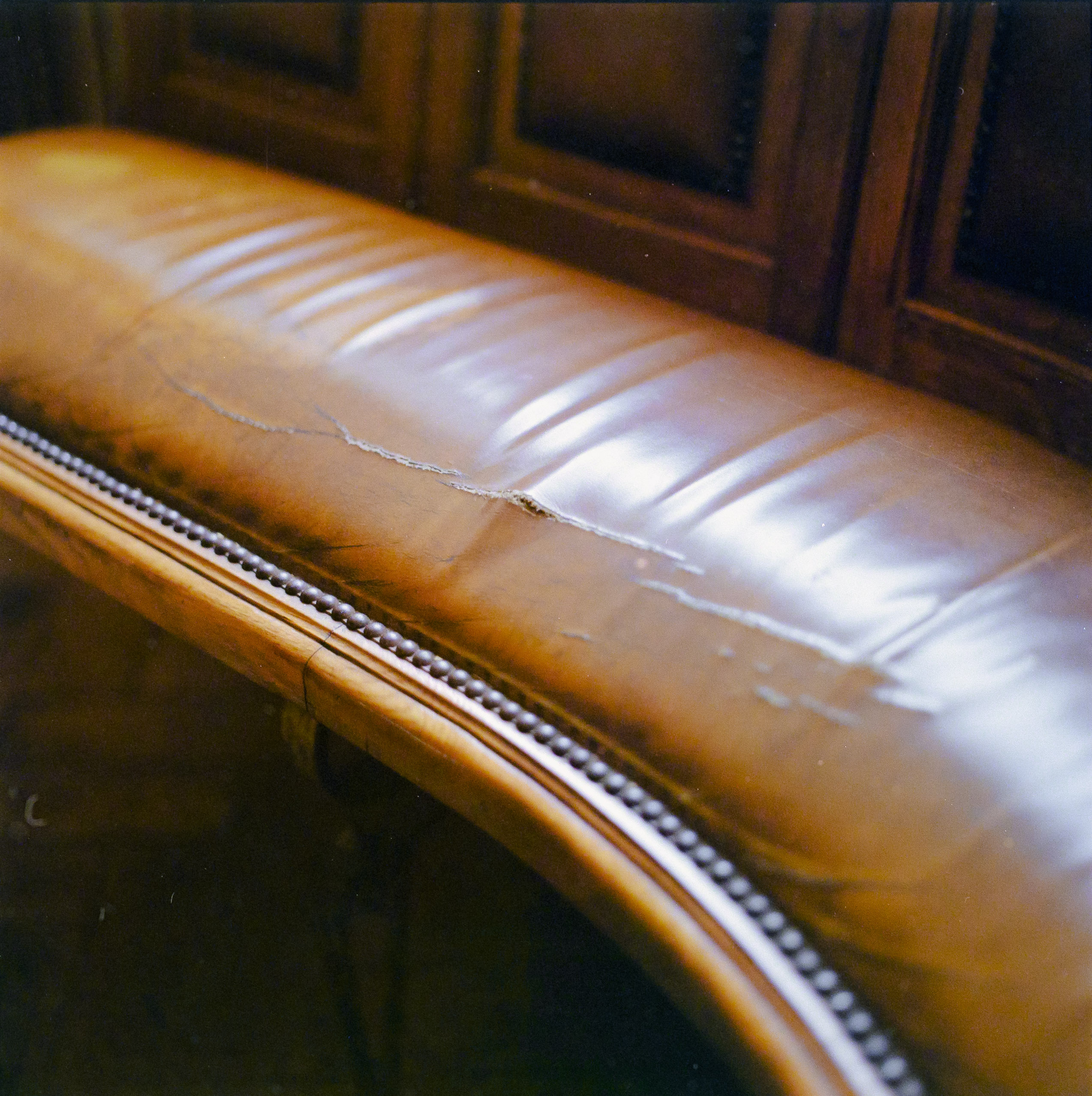 Medium format photography by Tobias Leipnitz –  Kodak Portra 160 and Kodak Portra 400 - Hasselblad 500cmtobias leipnitz hasselblad medium format camera 6x6 20